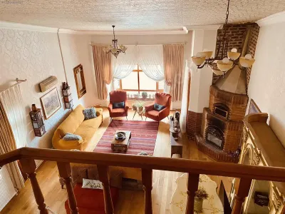 Çankaya Osman Temiz Mah.'da 230 m² 5+1 Satılık Daire